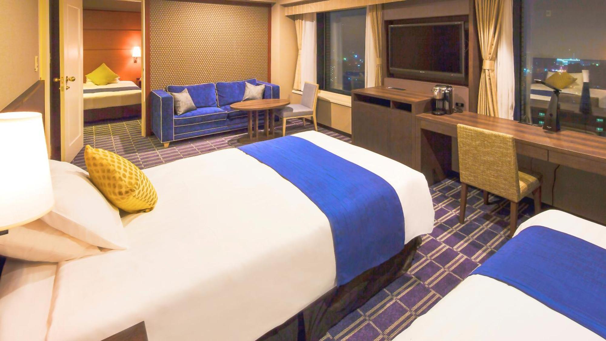 Premier Hotel Nakajima Park Sapporo Eksteriør billede A suite on board