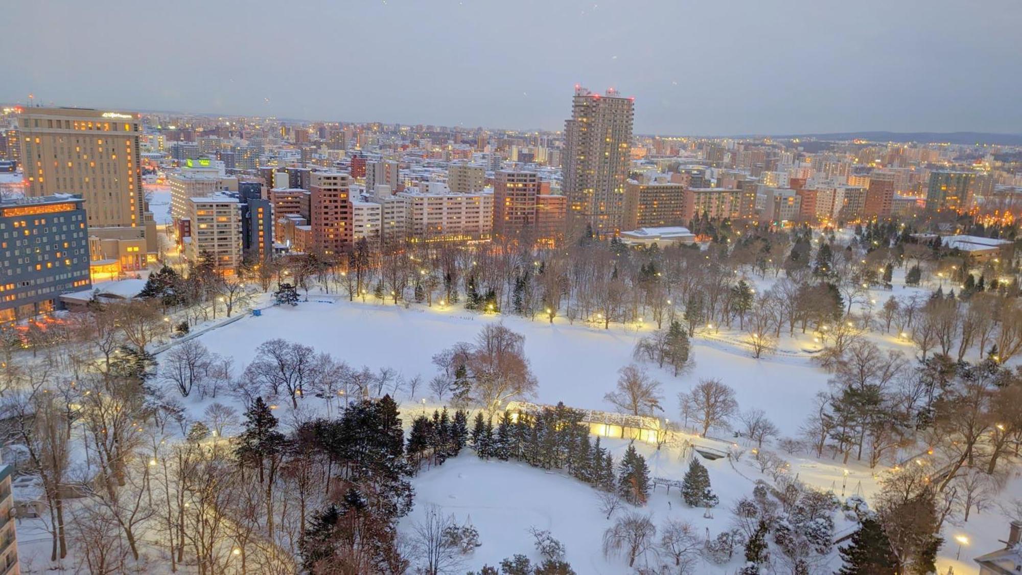 Premier Hotel Nakajima Park Sapporo Eksteriør billede Harrods Run in the winter